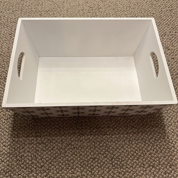 Other - White and Silver Snowflake Decorative Tray/Storage Bin- Perfect for the Holidays